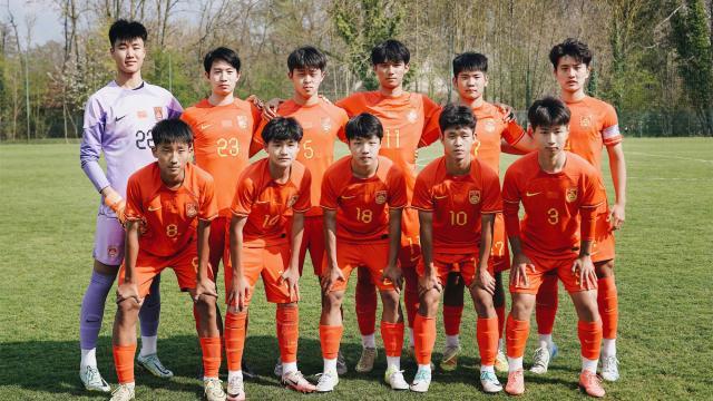 世界杯注册平台-【热身赛】中国U16男足0比2不敌格勒诺布尔U17男足